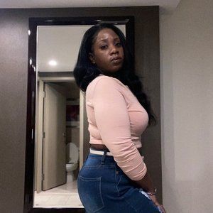 Meet your Posher, Katrina